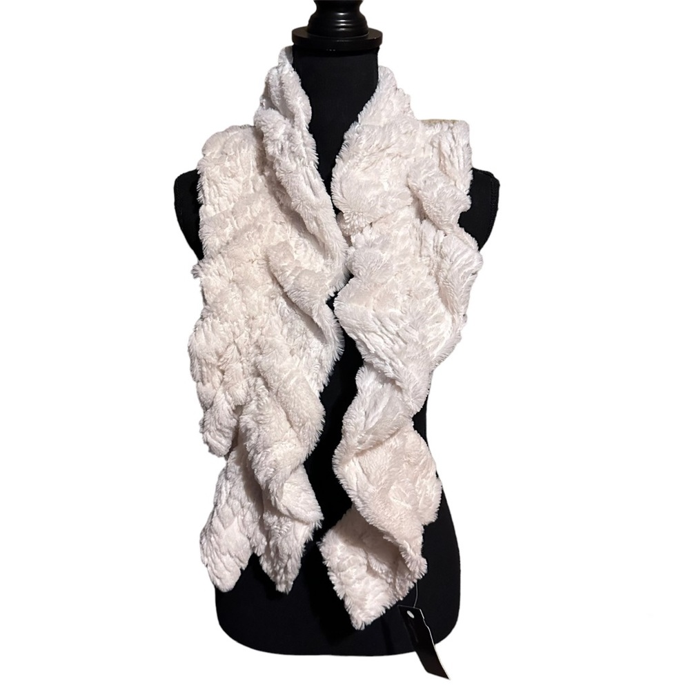 Cejon Ivory Plush Faux Fur Scarf Wrap